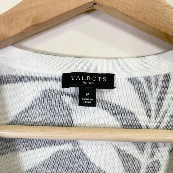 Talbots Tropical Leaf Fern Short Sleeve Button Sweater - Picture 12 of 16